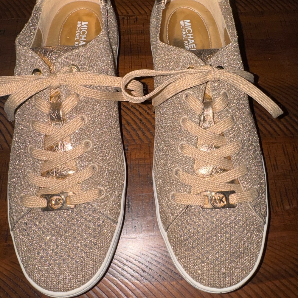 Michael Kors Women’s Glitter Lace-Up Sneakers in Champagne Size 9